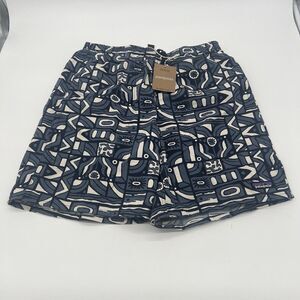 Patagonia Men’s 7” Baggies Shorts New Visions New Navy NWT Large
